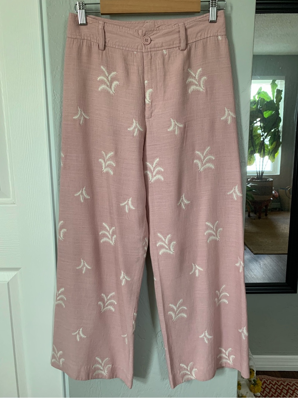Women's Pink Linen Embroidered Wide-Leg Pants